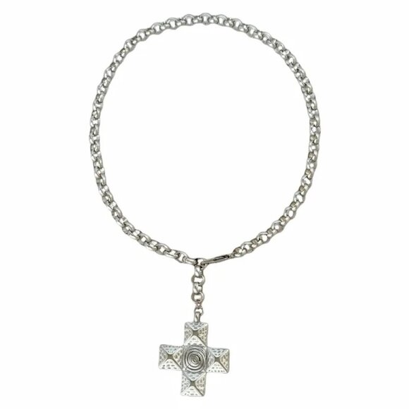 Maltese Cross Pendant Necklace 18K White Gold Plated Perfect for Layering - Picture 1 of 4